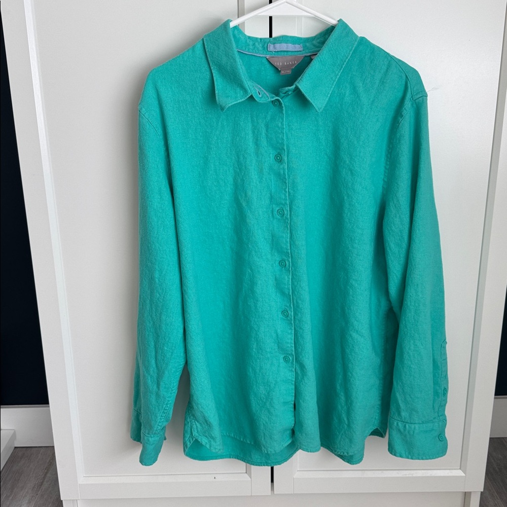 Ted Baker Linen Blend Button-Up Shirt – Lightweight & Stylish